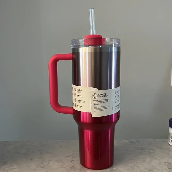 40z Quencher H2.0 Flowstate Tumbler - Camelia Gradient - Picture 3 of 5